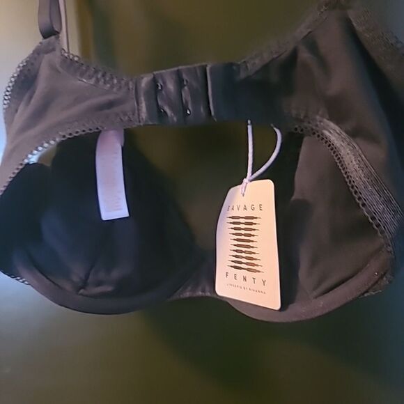 Savage X Fenty Bra - Picture 7 of 9